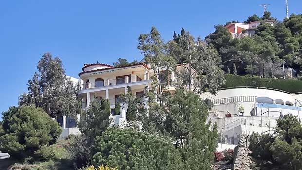 Элитная вилла в Росесе в урбанизации Santa Rosa de Puig-rom (Пуч-Ром) Элитная вилла в Росесе в урбанизации Santa Rosa de Puig-rom (Пуч-Ром)