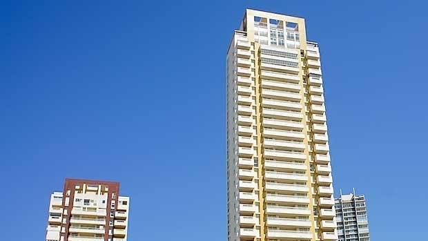 Многоэтажные жилые дома в Испании Дома в Испании - многоэтажные жилые дома в Испании